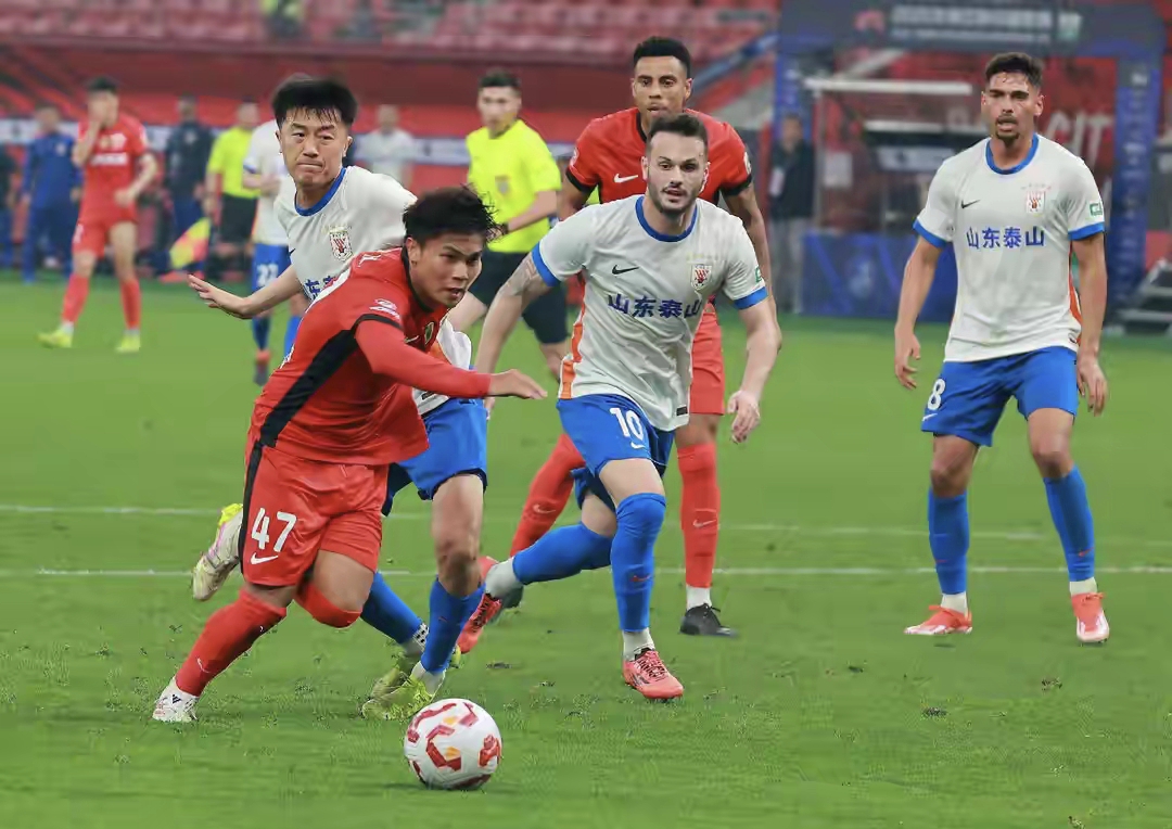 ymy体育下载- 刚刚！山东泰山再遭质疑丹佛掘金遗憾出局，阿贾克斯门线救险备战法国杯